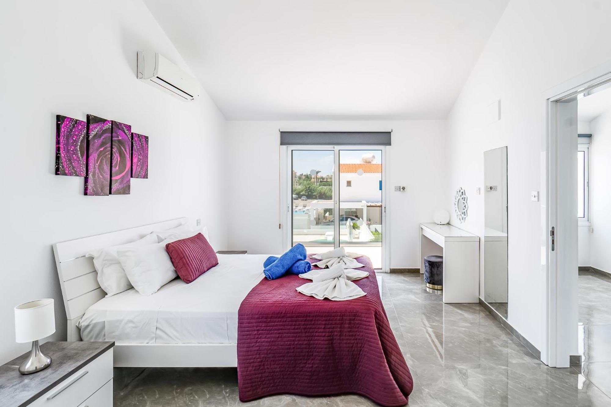 Beach Front Aqua Marina By Ezoria Villas Paralimni Exterior foto