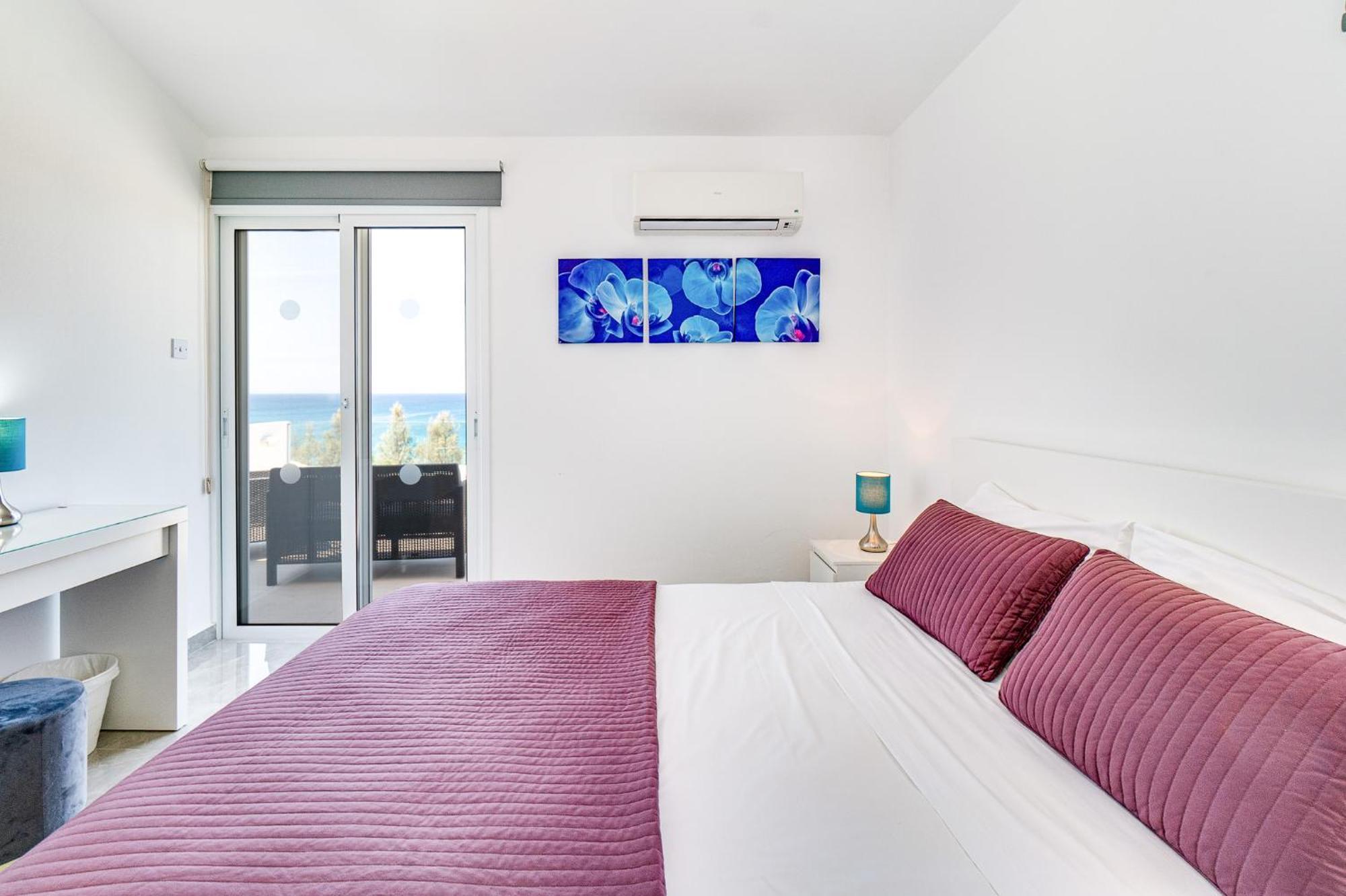 Beach Front Aqua Marina By Ezoria Villas Paralimni Exterior foto